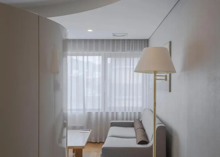 Hotel Amid 4*