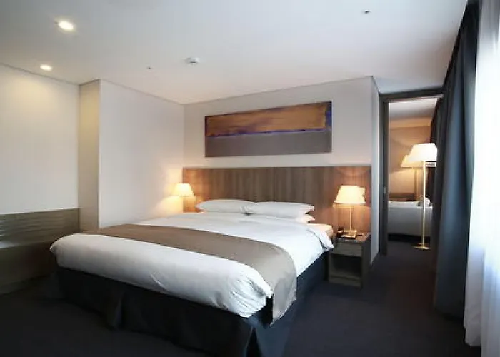 Hotel Amid 4*